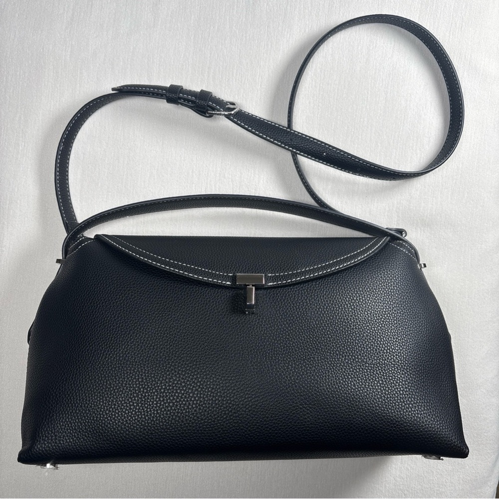 T-Lock Style Top Handle shoulder Bag Satchel faux leather Black NWOT Large